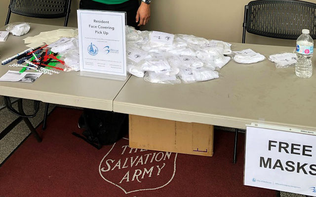 The city and Chamber of Commerce are handing out free masks at the Salvation Army and other locations. The city and Chamber of Commerce are handing out free masks.