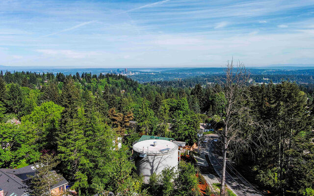 The new water reservoir is in the foreground of an aerial photo of the Horizon View neighborhood.