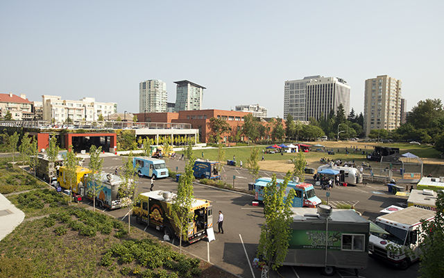 Chow Down Town Food Truck Roundup At Ashwood Park City Of Bellevue