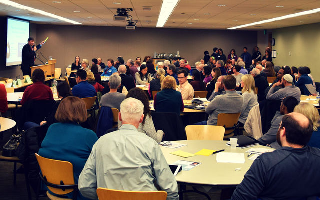 Neighborhood-area-planning-meeting.jpg Neighborhood-area-planning-meeting.jpg