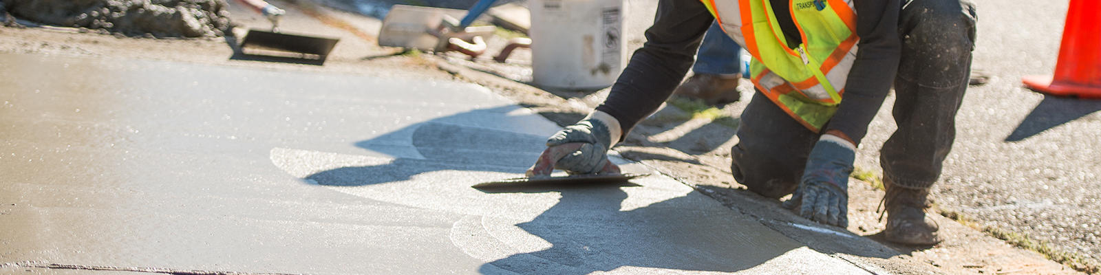 Sidewalk-construction.jpg Sidewalk-construction.jpg