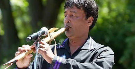 Flutist Peter Ali will perform at the North Bellevue Community Center.