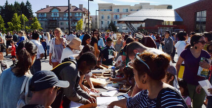 Bellevue community members gather for a city-hosted eclipse party.