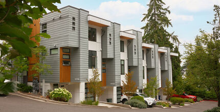 A row of townhomes 