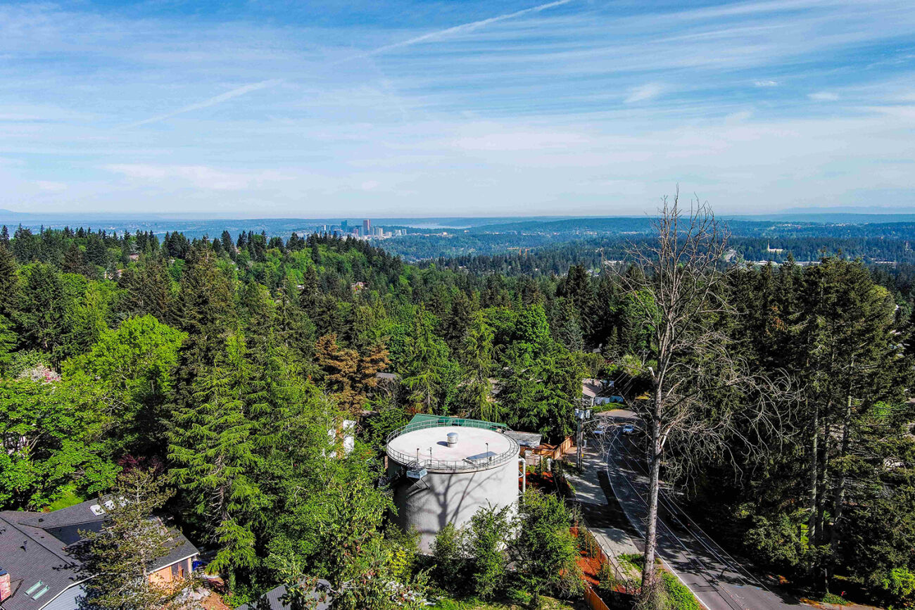 The new water reservoir is in the foreground of an aerial photo of the Horizon View neighborhood.