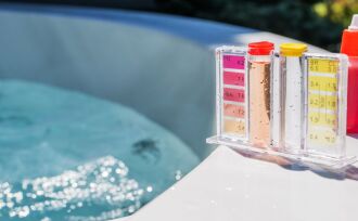 Image of pH and chlorine testing kit for swimming pool and/or hot tub water.