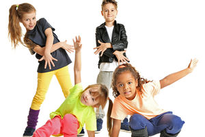 image of 4 children in different hip-hop dance poses